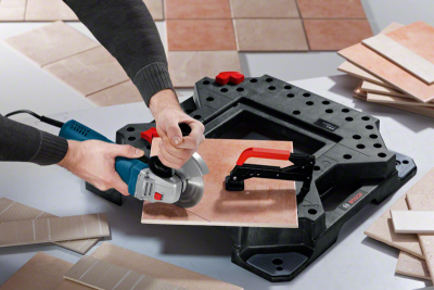 Bosch Professional GWS 7-115 E Avuç Taşlama Makinesi