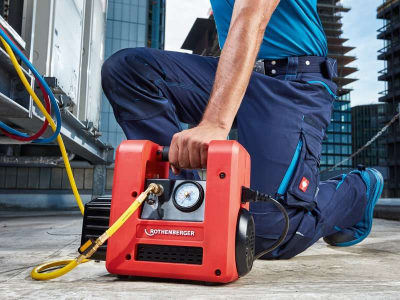 ROAIRVAC R32 3.0, 230V 2  kademeli vakum pompası