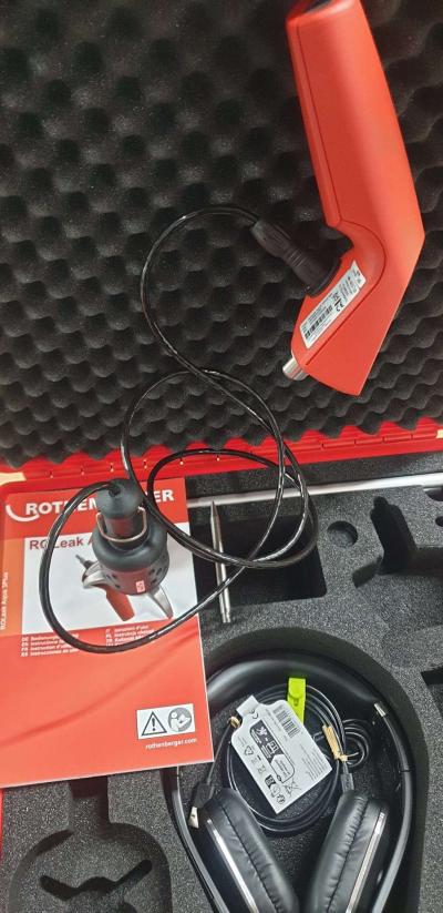Roleak Aqua 3 Plus Akustik Dinleme Su Kaçak Tespit Cihazı+Zemin dinleme mikrofonu